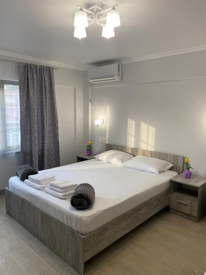 Гостевой Дом Атакар Hotel Gagra Exterior photo